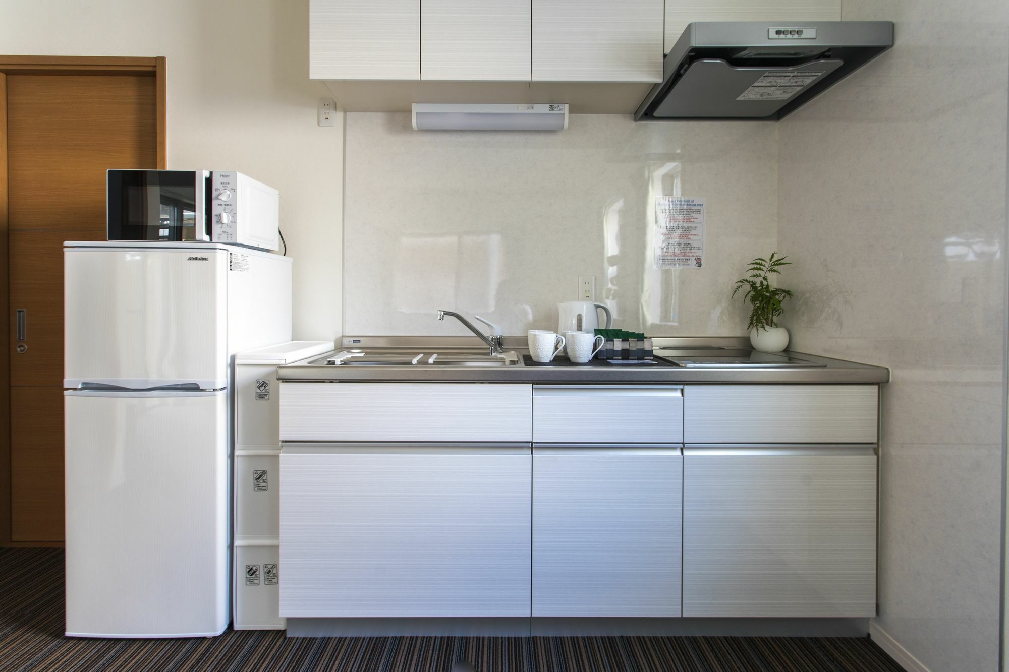 Kyotoeki Guesthouse Michi ภายนอก รูปภาพ